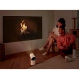 SAMSUNG The Freestyle 2nd Gen., Proiettore DLP bianco, Wi-Fi 5 (802.11ac), High Dynamic Range 10+ (HDR10 Plus), Hybrid Log-Gamma (HLG), Samsung TV Plus, Tizen, 5 W, Dolby Digital Plus