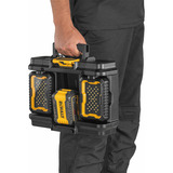 DEWALT Cassetta per attrezzi ToughSystem con luci, Cassetta portautensili Nero/Giallo
