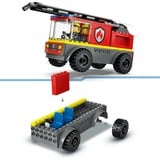 LEGO City Autopompa con scala, Giochi di costruzione Set da costruzione, 4 anno/i, Plastica, 82 pz, 315 g