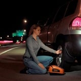 BLACK+DECKER ASI300 compressore ad aria AC, Pompa di aria arancione /Nero, 11 bar