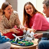 LEGO Family 41838 Momenti di Viaggio, Mappa del Mondo con Aereo e Supporto Foto da Costruire, Idea Regalo Ragazzi e Ragazze, Giochi di costruzione Mappa del Mondo con Aereo e Supporto Foto da Costruire, Idea Regalo Ragazzi e Ragazze, Set da costruzione, 14 anno/i, Plastica, 1231 pz, 2,27 kg