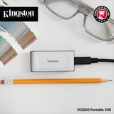 Kingston XS2000 2000 GB Nero, Argento, Disco a stato solido argento/Nero, 2000 GB, USB tipo-C, 3.2 Gen 2 (3.1 Gen 2), 2000 MB/s, Nero, Argento