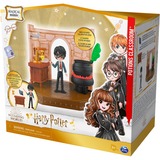 Spin Master Classe di Pozioni con bambola esclusiva Harry Potter e accessori, Gioco figura Wizarding World Classe di Pozioni con bambola esclusiva Harry Potter e accessori, Azione/Avventura, 5 anno/i, Multicolore