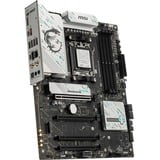 MSI 7E56-001R, Scheda madre 