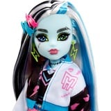 Mattel HHK53, Bambola 