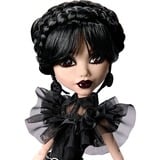 Mattel HXJ03, Bambola 