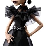 Mattel HXJ03, Bambola 
