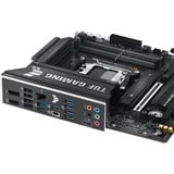 ASUS 90MB1IX0-M0EAY0, Scheda madre 