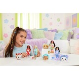 Mattel HRK30, Bambola 