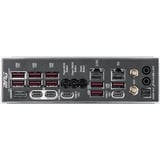 MSI MPG X870E CARBON MAX WIFI, Scheda madre argento