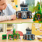 LEGO Wicked 75689 Città di Smeraldo e Castello Kiamo Ko, Giocattolo con Mini Bamboline di Elphaba e Glinda, Scimmia, Accessori, Giochi di costruzione Giocattolo con Mini Bamboline di Elphaba e Glinda, Scimmia, Accessori, Set da costruzione, 9 anno/i, Plastica, 860 pz, 955 g