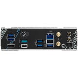 ASRock 90-MXBRZ0-A0UAYZ, Scheda madre 