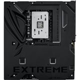 ASUS ROG CROSSHAIR X870E EXTREME AMD X870E Socket AM5 ATX esteso, Scheda madre AMD, Socket AM5, AMD Ryzen 7000 Series, AMD Ryzen 8000 Series, AMD Ryzen 9000 Series, Socket AM5, DDR5-SDRAM, 256 GB