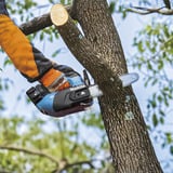 Makita Motosega a batteria con impugnatura superiore DUC258Z02, 18 Volt, Sega a catena rosso