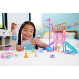Mattel HRM10, Bambola 
