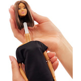 Mattel JBH71, Bambola 