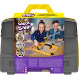 Spin Master Kinetic Sand Valigetta Cantiere con veicolo e 907 g di sabbia, dai 3 anni - 6055877 Kinetic Sand Valigetta Cantiere con veicolo e 907 g di sabbia, dai 3 anni - 6055877, Sabbia cinetica per bambini, 3 anno/i, Marrone