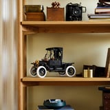 LEGO Icons Ford Model T, Giochi di costruzione Vendita al dettaglio