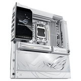 ASUS ROG CROSSHAIR X870E GLACIAL, Scheda madre bianco