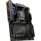 MSI 7E49-001R, Scheda madre 