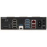 GIGABYTE B850 AORUS ELITE WIFI7 Scheda Madre - CPU AMD Ryzen Serie 9000, VRM digitale 14+2+2 fasi, fino a 8200MHz DDR5 (OC), 1xPCIe 5.0 + 2xPCIe 4.0 M.2, LAN 2,5, WIFI 7, USB 3.2 Gen 2x2 Nero, VRM digitale 14+2+2 fasi, fino a 8200MHz DDR5 (OC), 1xPCIe 5.0 + 2xPCIe 4.0 M.2, LAN 2,5, WIFI 7, USB 3.2 Gen 2x2, AMD, Socket AM5, AMD Ryzen 7000 Series, AMD Ryzen 8000 Series, AMD Ryzen 9000 Series, Socket AM5, DDR5-SDRAM, 256 GB