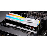 G.Skill DIMM 64 GB DDR5-6000 (2x 32 GB) Dual-Kit, Memoria bianco