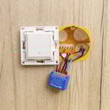 Shelly 1 Mini Gen4, Relè blu