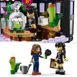 LEGO Wednesday 76784 Fiore di Dalia Nero, Giocattolo Apribile con Vaso, 2 Mini Bamboline e Accessori, Regalo per Bambini 9+, Giochi di costruzione Giocattolo Apribile con Vaso, 2 Mini Bamboline e Accessori, Regalo per Bambini 9+, Set da costruzione, 9 anno/i, Plastica, 358 pz, 388 g