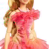 Mattel HXT63, Bambola 