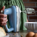 Ariete 1548 Sbattitore Vintage, 450W, 5 velocità, Funzione turbo, 2 fruste, Celeste, Mixer manuale celeste, 450W, 5 velocità, Funzione turbo, 2 fruste, Celeste, Sbattitore manuale, Azzurro, Impasto, Miscelatura, Azzurro, Pulsanti, Leva, Acciaio inox