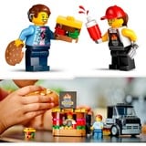 LEGO City 60404 Furgone degli Hamburger Giocattolo, Veicolo per Bambini 5+ Anni, Camion Food Truck con Accessori e 2 Minifigure, Giochi di costruzione Veicolo per Bambini 5+ Anni, Camion Food Truck con Accessori e 2 Minifigure, Set da costruzione, 5 anno/i, Plastica, 194 pz, 372 g