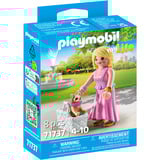 PLAYMOBIL My Life It-Girl con Chihuahua, Giochi di costruzione 