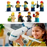 LEGO City 60367 Aereo Passeggeri, Modellino di Aeroplano Giocattolo da Costruire con 9 Minifigure e Veicoli dell'Aeroporto, Giochi di costruzione Modellino di Aeroplano Giocattolo da Costruire con 9 Minifigure e Veicoli dell'Aeroporto, Set da costruzione, 7 anno/i, Plastica, 913 pz, 1,92 kg