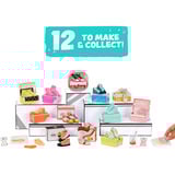 MGA Entertainment Make It Mini Sneakers in PDQ, Bricolage Miniverse Make It Mini Sneakers in PDQ, 8 anno/i, Multicolore, Plastica