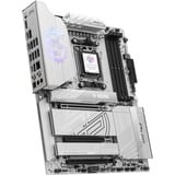 MSI 7E59-002R, Scheda madre argento