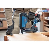 Bosch Chiodatrice per legno a batteria GTH 18V-38 2M Professional solo, 18Volt, Graffatrice blu/Nero