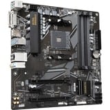 GIGABYTE B550M DS3H Scheda madre - CPU AMD Ryzen 5000, VRM a 5+3 fasi, fino a 4733 MHz DDR4, 1xPCIe 4.0 + 1xPCIe 3.0 M.2, LAN 1GbE, USB 3.2 Gen 1 Nero/grigio, VRM a 5+3 fasi, fino a 4733 MHz DDR4, 1xPCIe 4.0 + 1xPCIe 3.0 M.2, LAN 1GbE, USB 3.2 Gen 1, AMD, Socket AM4, AMD Ryzen 3000 Series, AMD Ryzen 4000 Series, AMD Ryzen 5000 Series, Socket AM4, DDR4-SDRAM, 128 GB