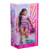 Mattel Barbie Deluxe Style in outfit metallico viola, Bambola 