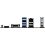 MSI 7E76-002R, Scheda madre 