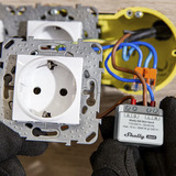 Shelly EM Mini Gen4, Strumento di misura grigio