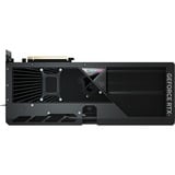 GIGABYTE AORUS GeForce RTX 5080 MASTER 16G Scheda Grafica - 16GB GDDR7, 256 bit, PCI-E 5.0, 2805MHz Core Clock, 3 x DisplayPort, 1 x HDMI, GV-N5080AORUS M-16GD 256 bit, PCI-E 5.0, 2805MHz Core Clock, 3 x DisplayPort, 1 x HDMI, GV-N5080AORUS M-16GD, GeForce RTX 5080, 16 GB, GDDR7, 256 bit, 7680 x 4320 Pixel, PCI Express 5.0