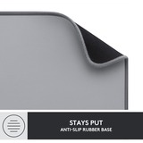 Logitech Desk Mat Studio Series Grigio, Tappetino per mouse grigio, Grigio, Monocromatico, Nylon, Poliestere, Gomma, Barra appoggiaferro antiscivolo