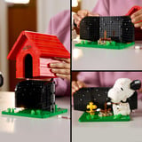 LEGO Ideas Peanuts: La cuccia di Snoopy, Giochi di costruzione Kit Modellismo da Esposizione per Adulti con Personaggi di Snoopy e Woodstock, Set da costruzione, 18 anno/i, Plastica, 964 pz, 1,25 kg, Vendita al dettaglio