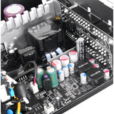 Thermaltake WG0750RE, Alimentatore PC Nero