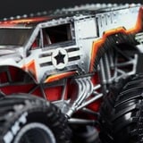 Spin Master Monster Jam, Monster Truck die-cast ufficiali Marvel Iron Man Vs. War Machine, in scala 1:64, giocattoli per bambini e bambine dai 3 anni in su,  veicolo da gioco Monster Jam , Monster Truck die-cast ufficiali Marvel Iron Man Vs. War Machine, in scala 1:64, giocattoli per bambini e bambine dai 3 anni in su, Monster truck, 3 anno/i, Metallo, Plastica, Multicolore