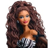 Mattel HRM59, Bambola 