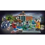 PLAYMOBIL Back to the Future Part II Hoverboard Chase Polizia, 5 anno/i, Multicolore, Plastica