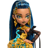 Mattel JBG76, Bambola 