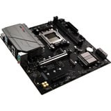 SAPPHIRE PULSE A620AM, Scheda madre 