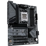 GIGABYTE B650 EAGLE, Scheda madre 